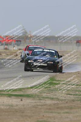 media/Oct-25-2025-CalClub SCCA (Sat) [[34c778dfbe]]/Group 4/Qualifying/